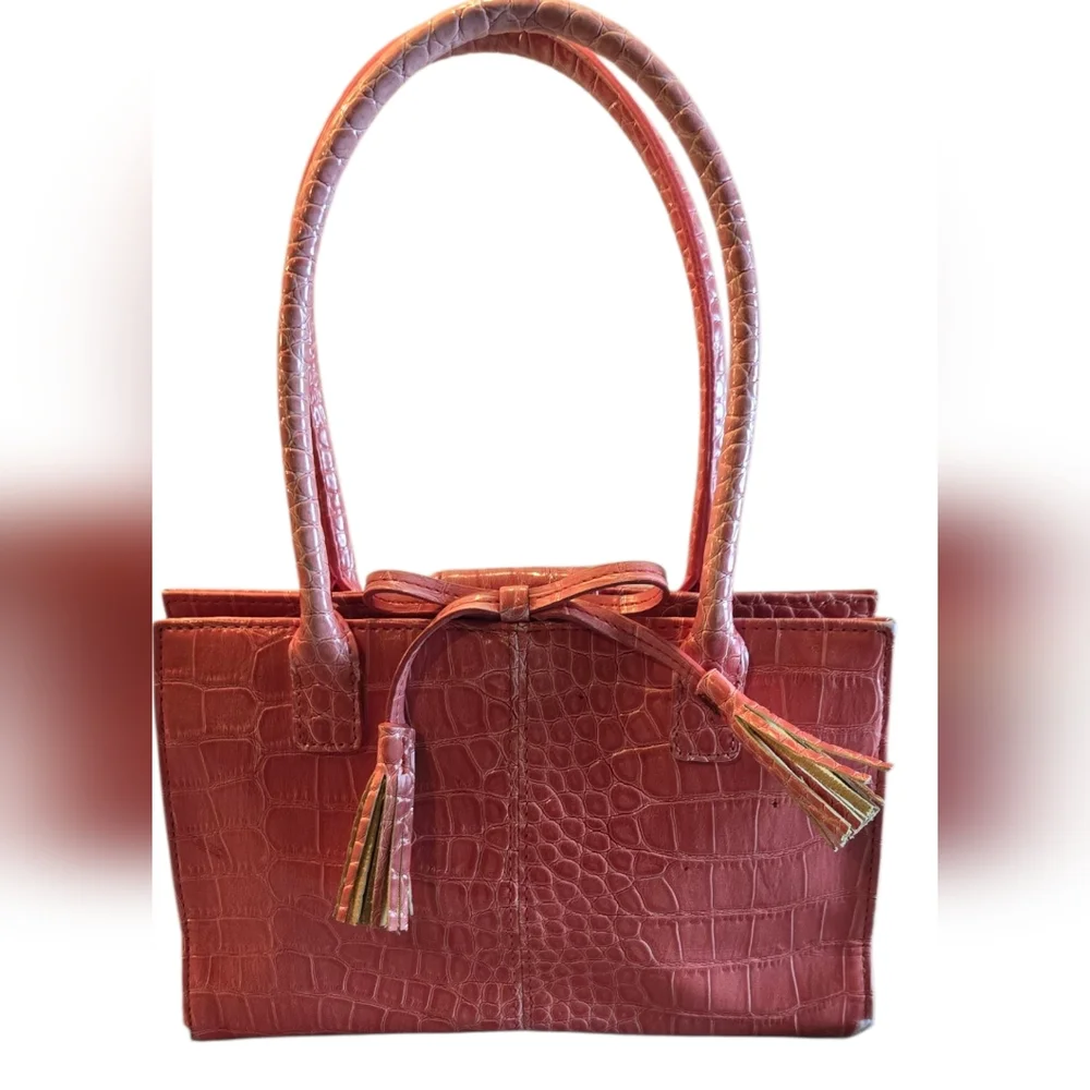 Liz Claiborne Smaller cute bag - Picture 1 of 15